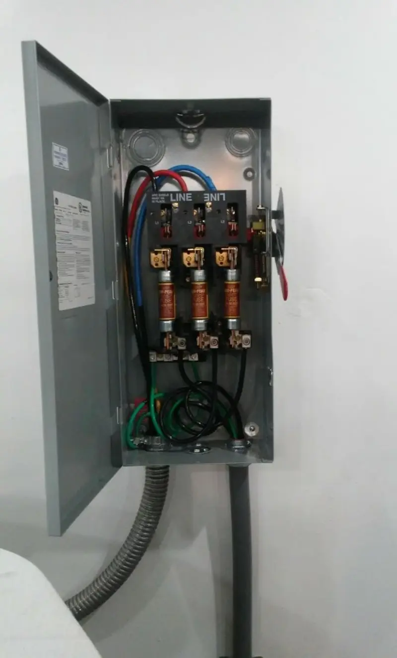 Three-phase disconnect switch installed for Electrical Wiring & Rewiring in Blue Ridge